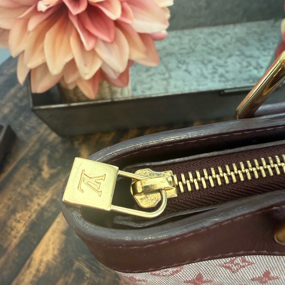 Louis Vuitton Lucille Mini Lin SR0063 w/dustbag & COA - Picture 7 of 16
